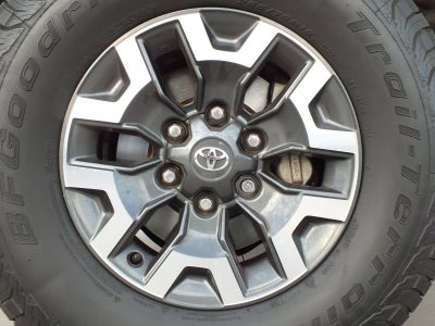 2021 Toyota Tacoma SR5 RWD *1 OWNER, CLEAN CARFAX!