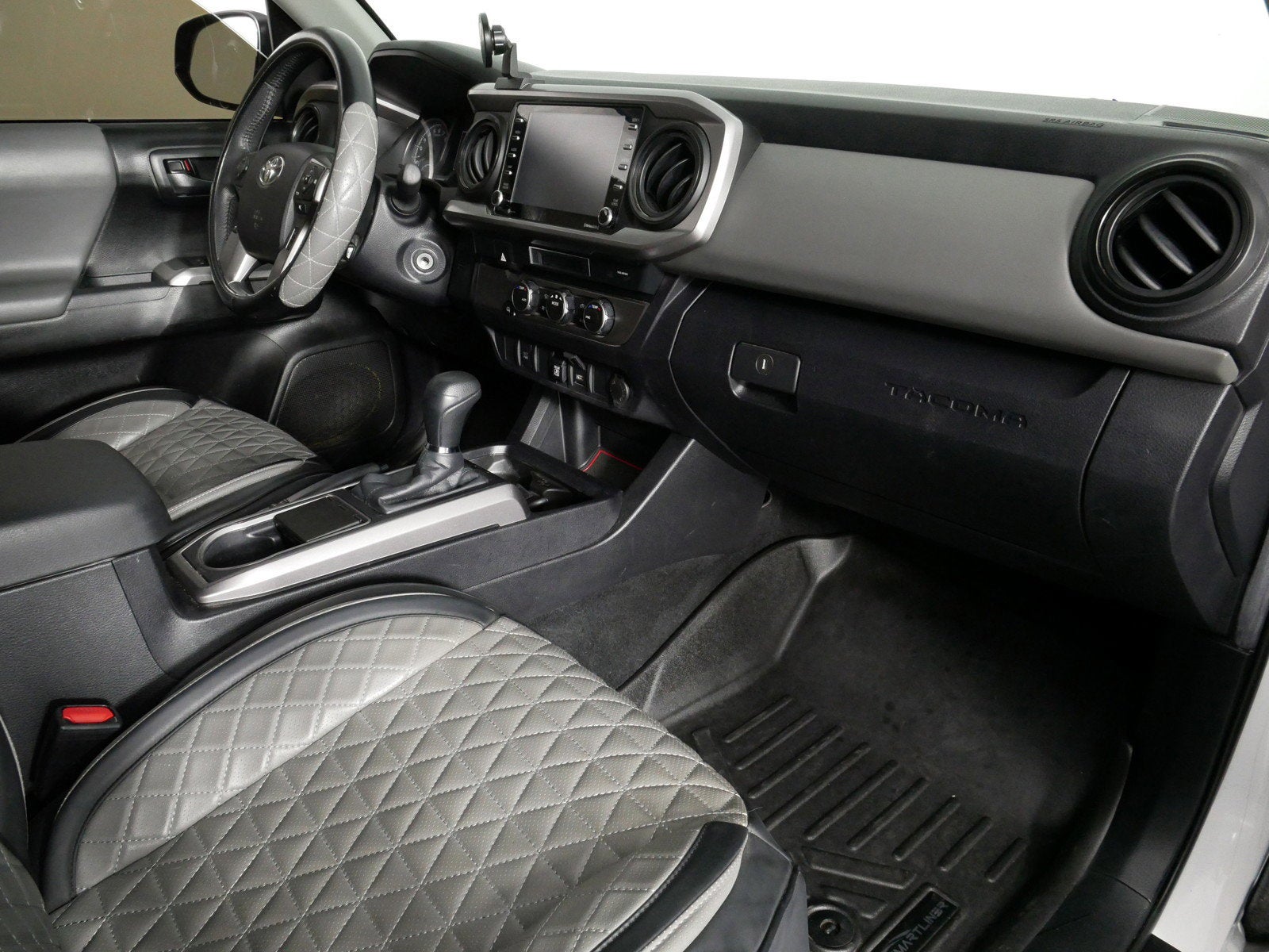 2021 Toyota Tacoma 2WD SR5 RWD *1 OWNER, CLEAN CARFAX!