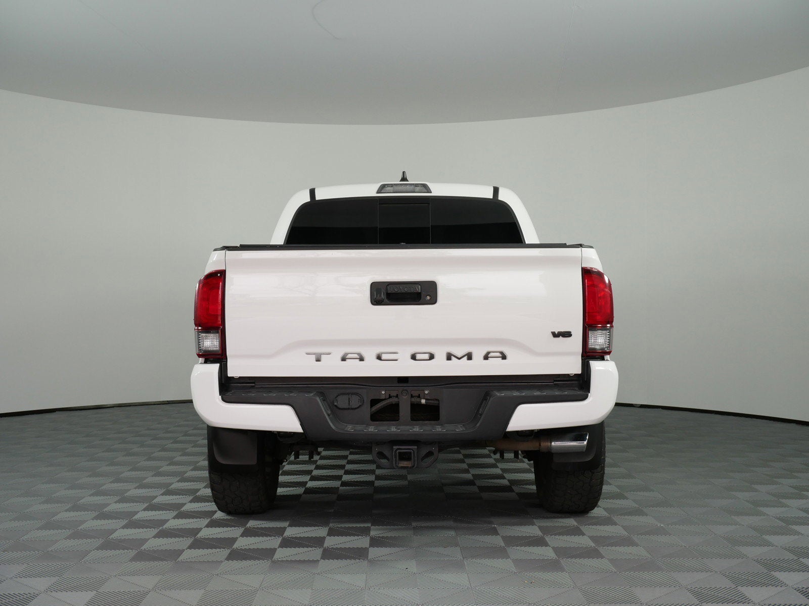 2021 Toyota Tacoma 2WD SR5 RWD *1 OWNER, CLEAN CARFAX!