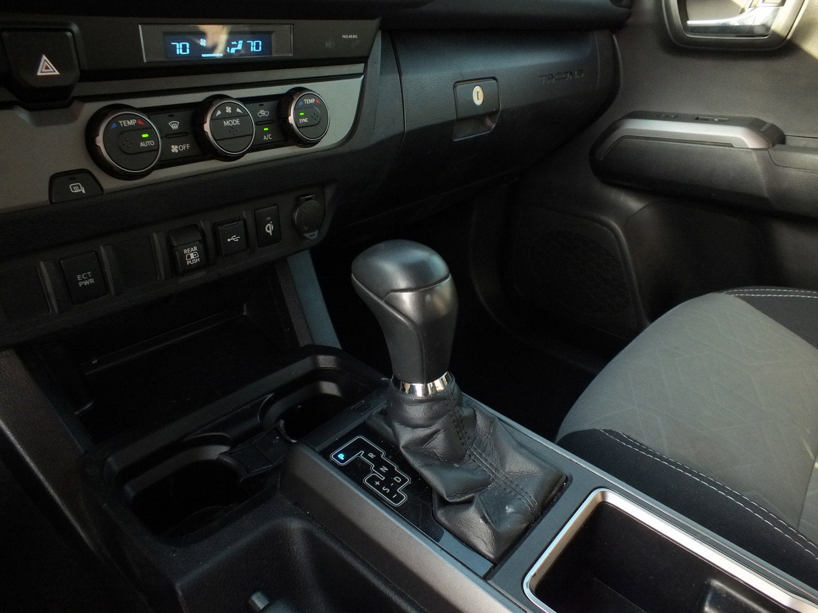 2022 Toyota Tacoma 2WD SR5 RWD *1 OWNER!*