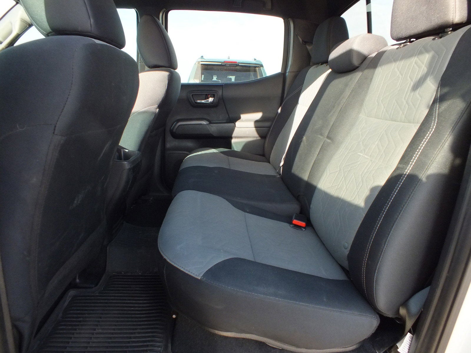 2022 Toyota Tacoma 2WD SR5 RWD *1 OWNER!*