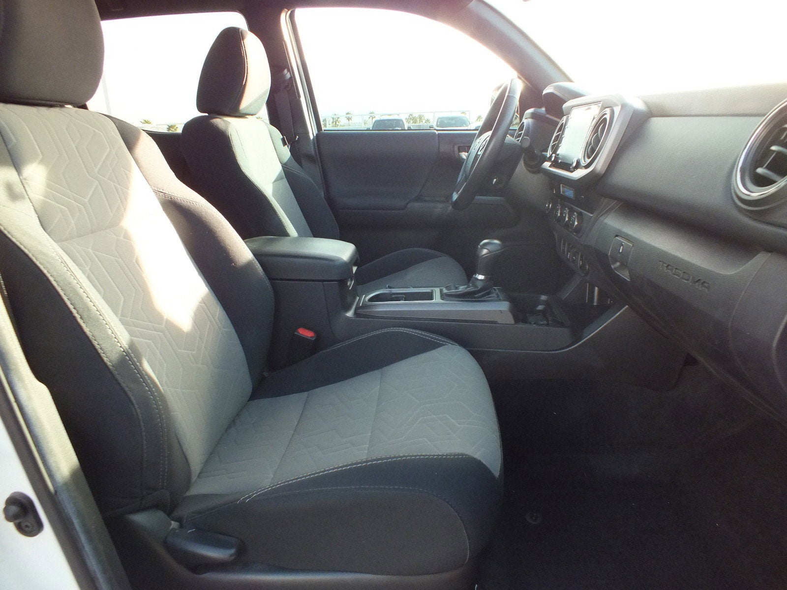 2022 Toyota Tacoma 2WD SR5 RWD *1 OWNER!*