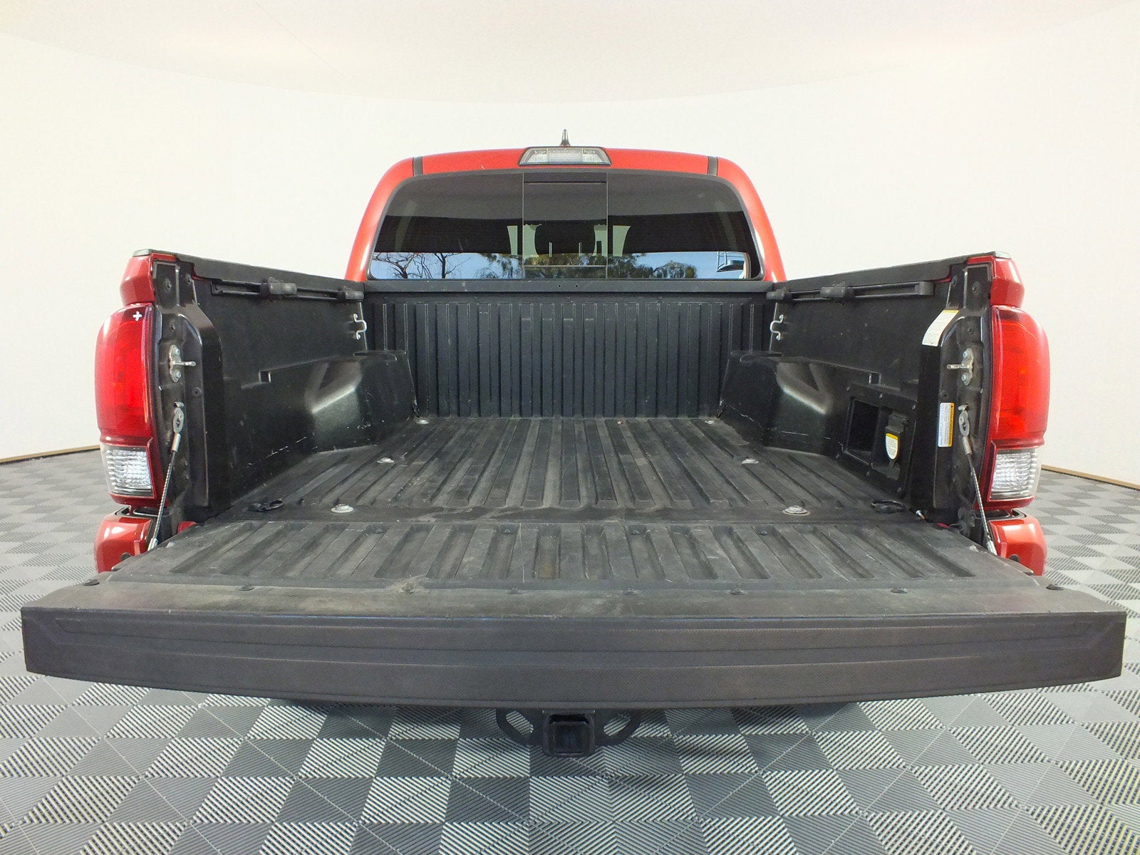 2019 Toyota Tacoma TRD Sport *WELL MAINTAINED!*