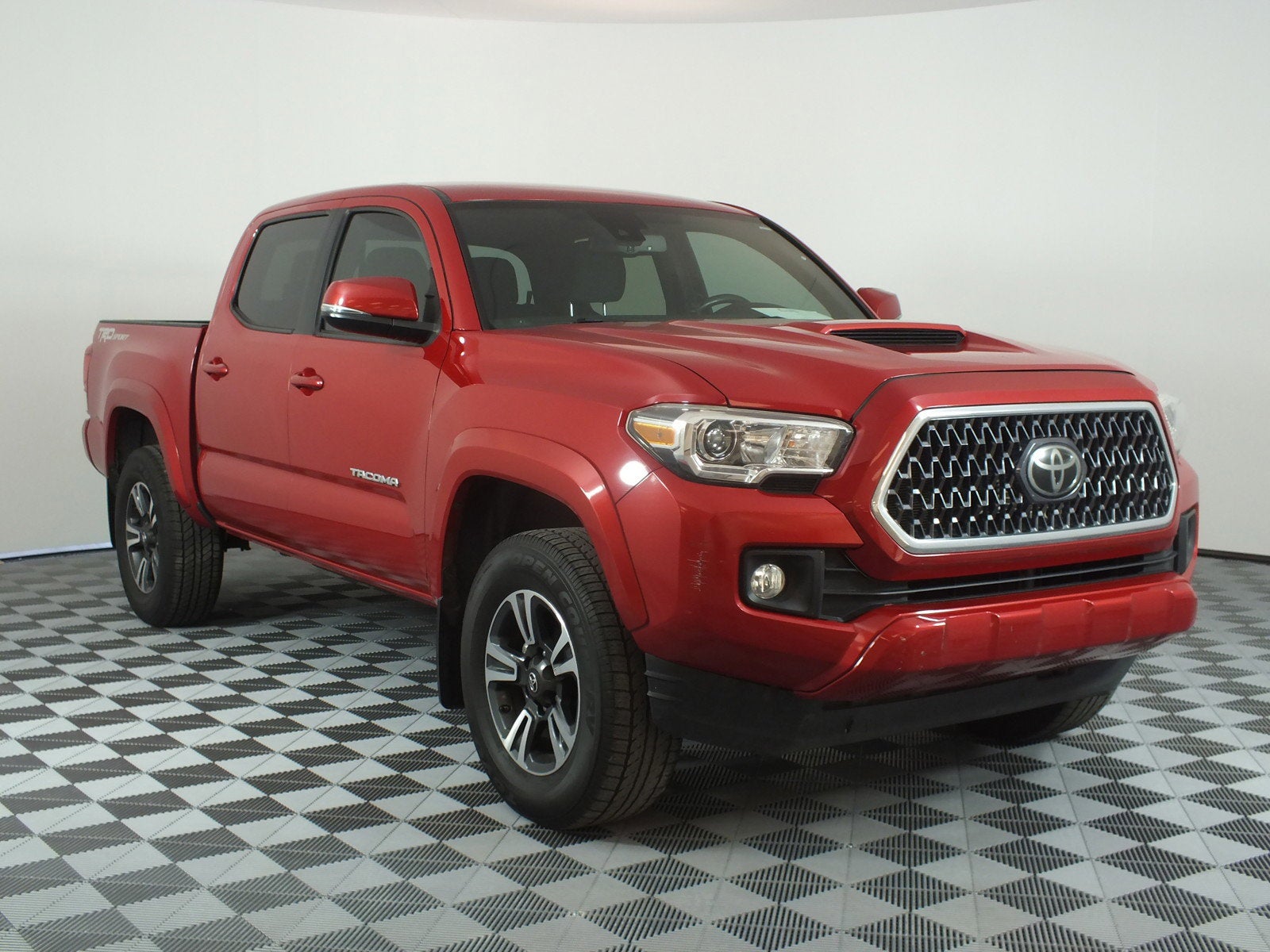 2019 Toyota Tacoma TRD Sport *WELL MAINTAINED!*