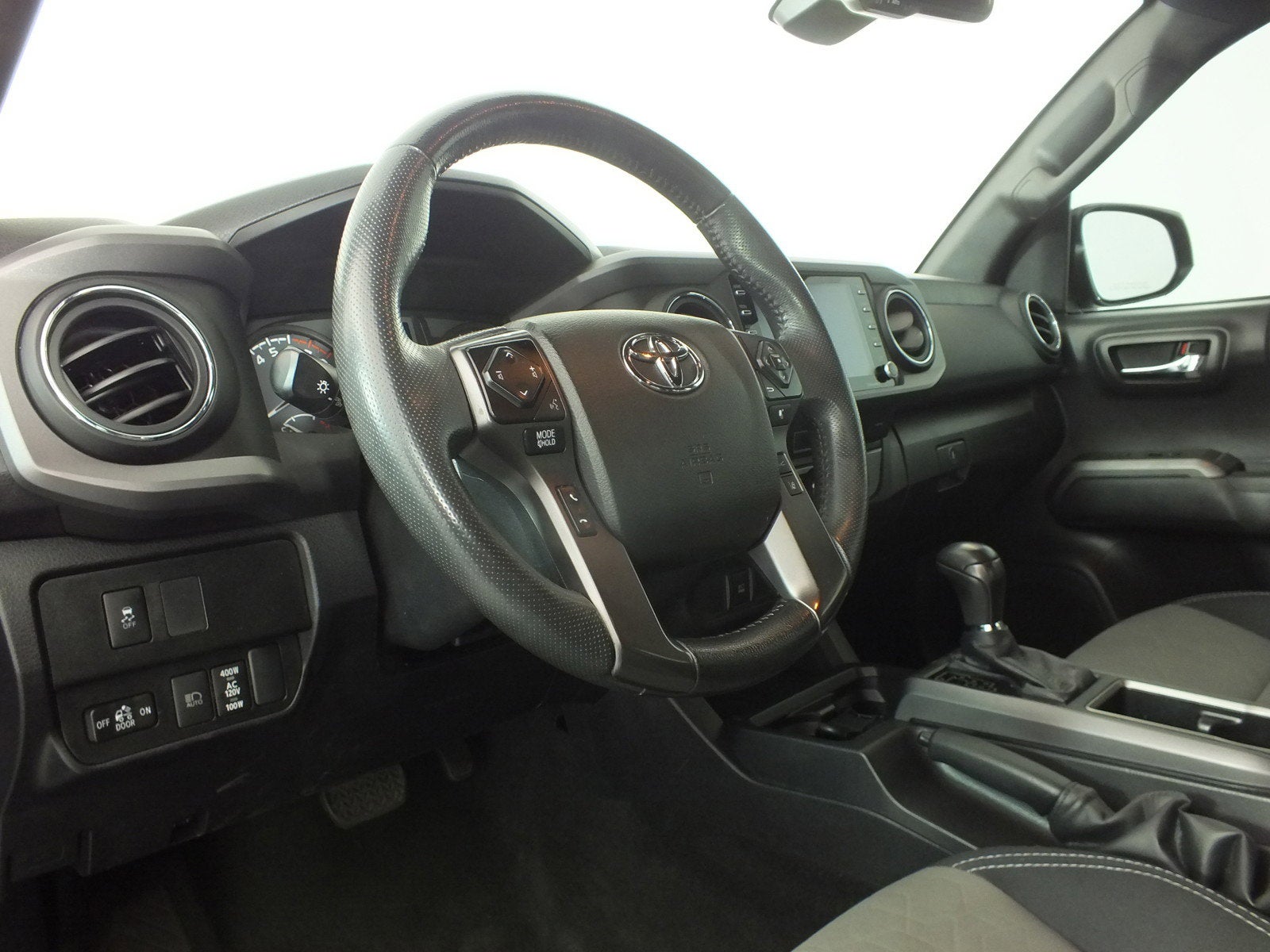 2023 Toyota Tacoma TRD Off Road *CLEAN CARFAX! ONLY 22K MILES!*