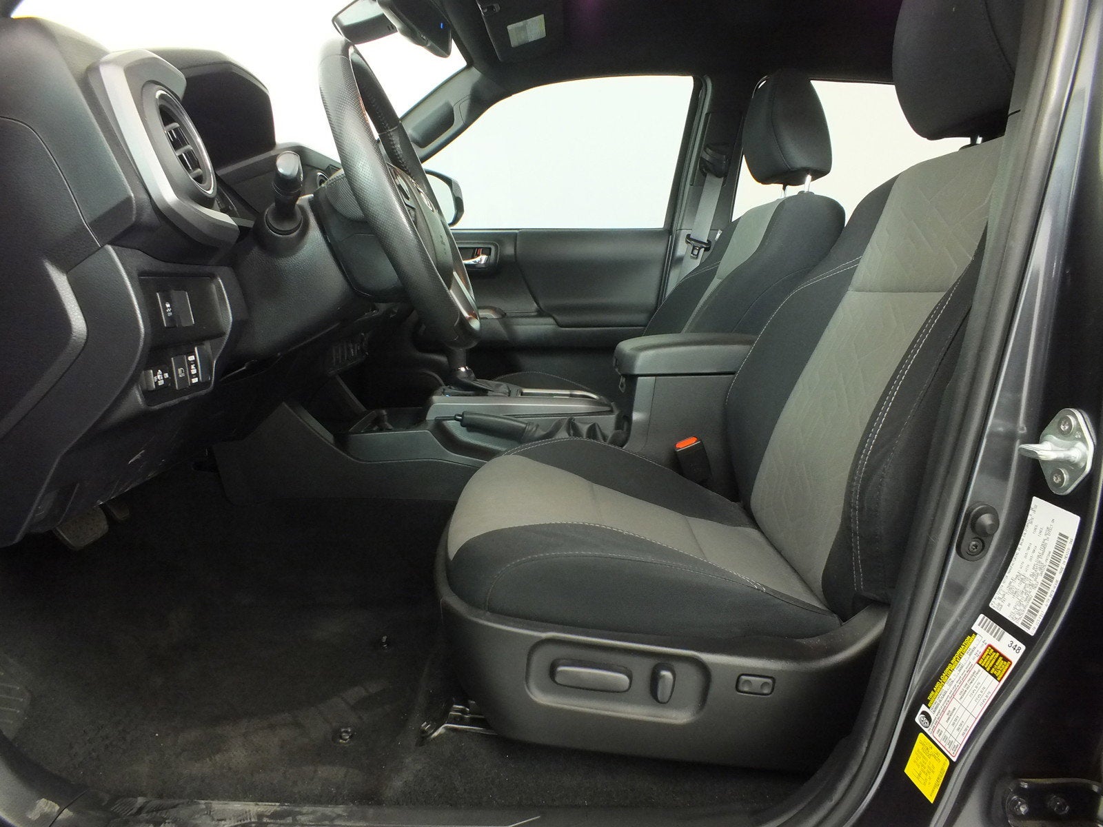 2023 Toyota Tacoma TRD Off Road *CLEAN CARFAX! ONLY 22K MILES!*