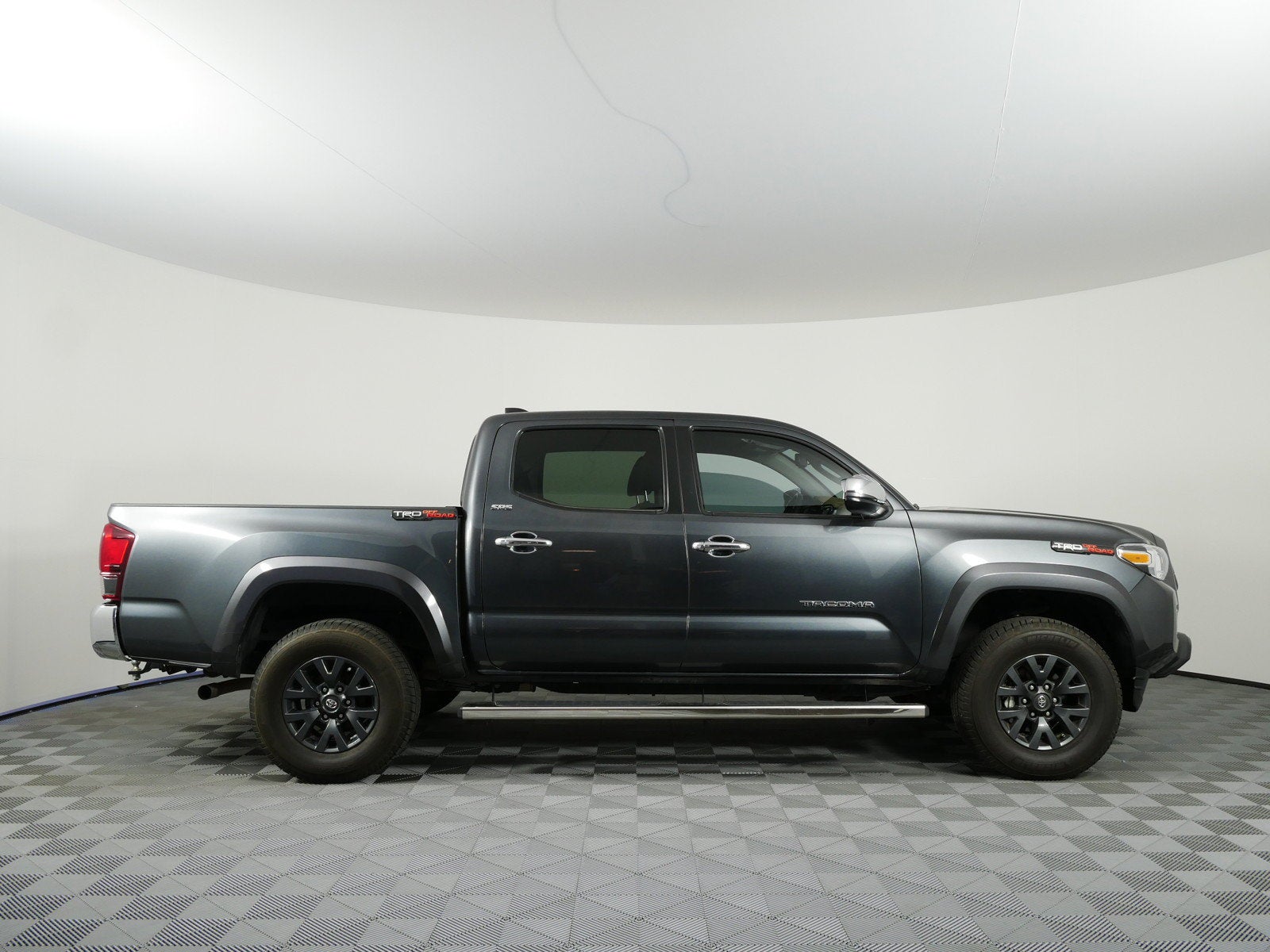 2023 Toyota Tacoma SR5 2WD *1-OWNER*