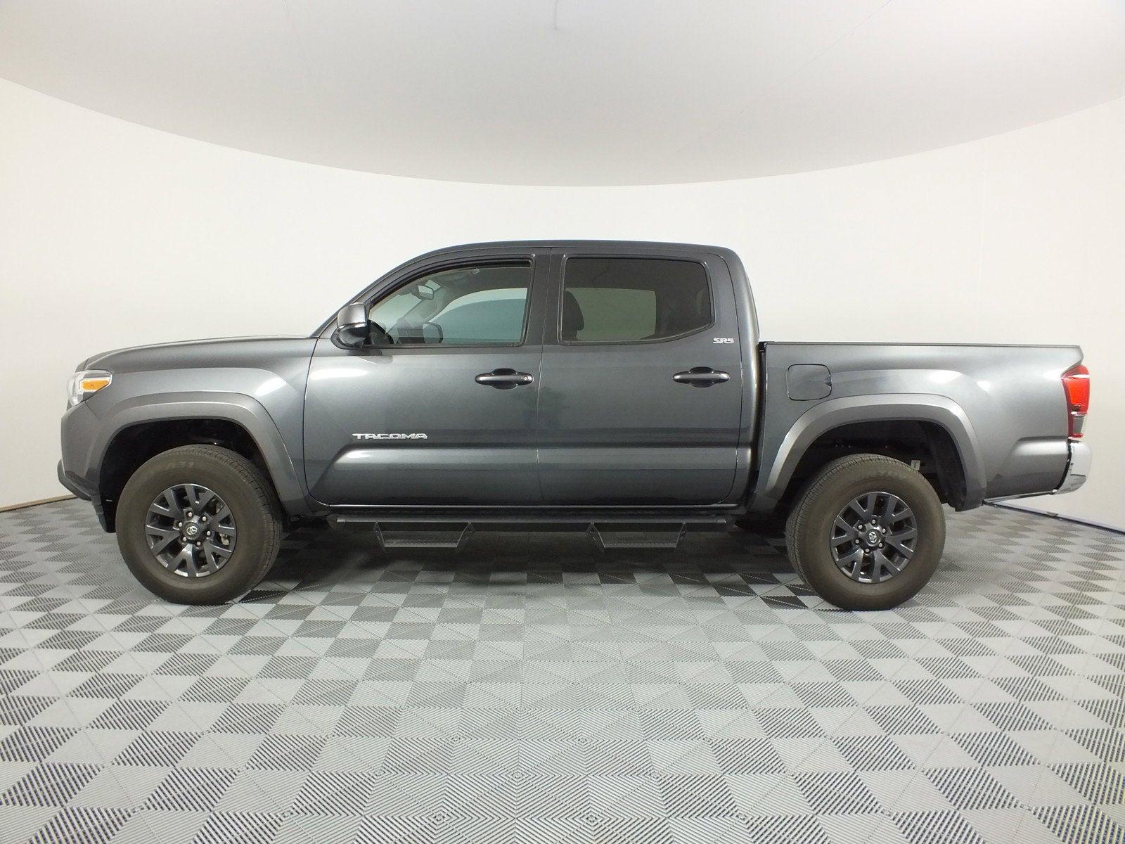2023 Toyota Tacoma SR5 2WD *1-OWNER*