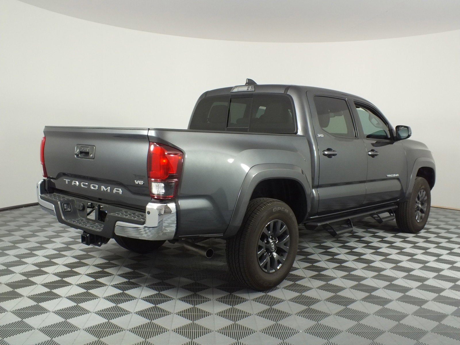 2023 Toyota Tacoma SR5 2WD *1-OWNER*