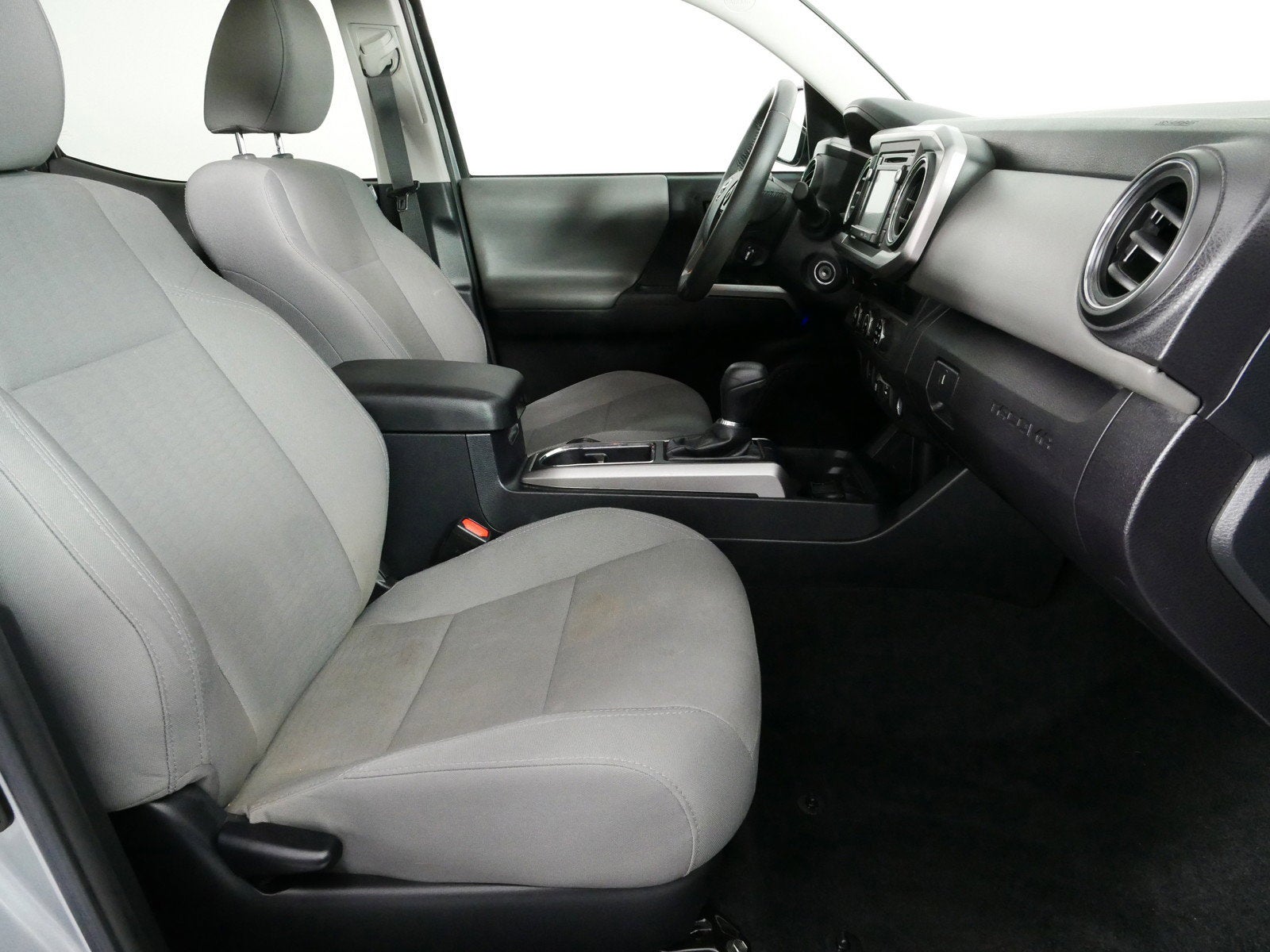 2018 Toyota Tacoma SR5 *1-OWNER! CLEAN CARFAX*