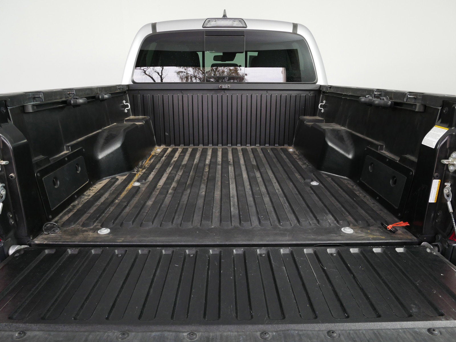 2018 Toyota Tacoma SR5 *1-OWNER! CLEAN CARFAX*