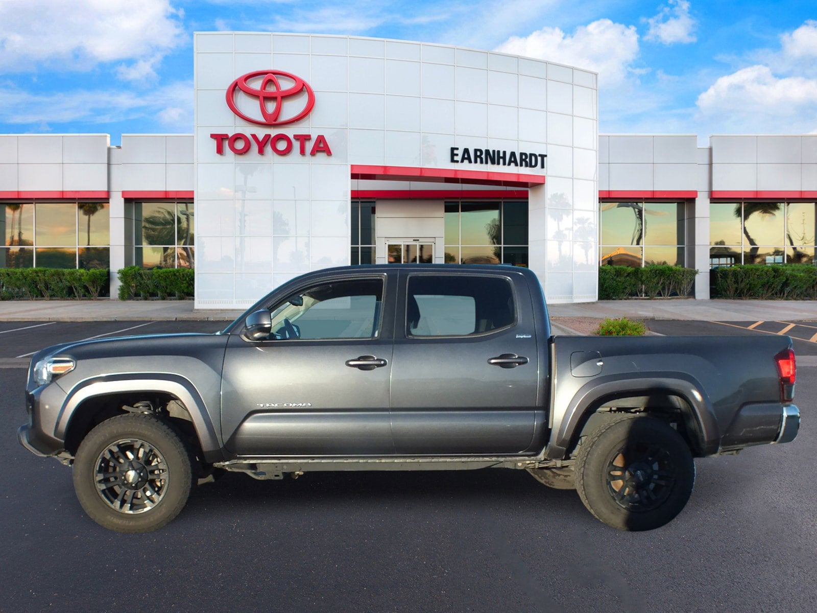 2021 Toyota Tacoma SR5 4WD *RELIABLE & RUNS STRONG!*
