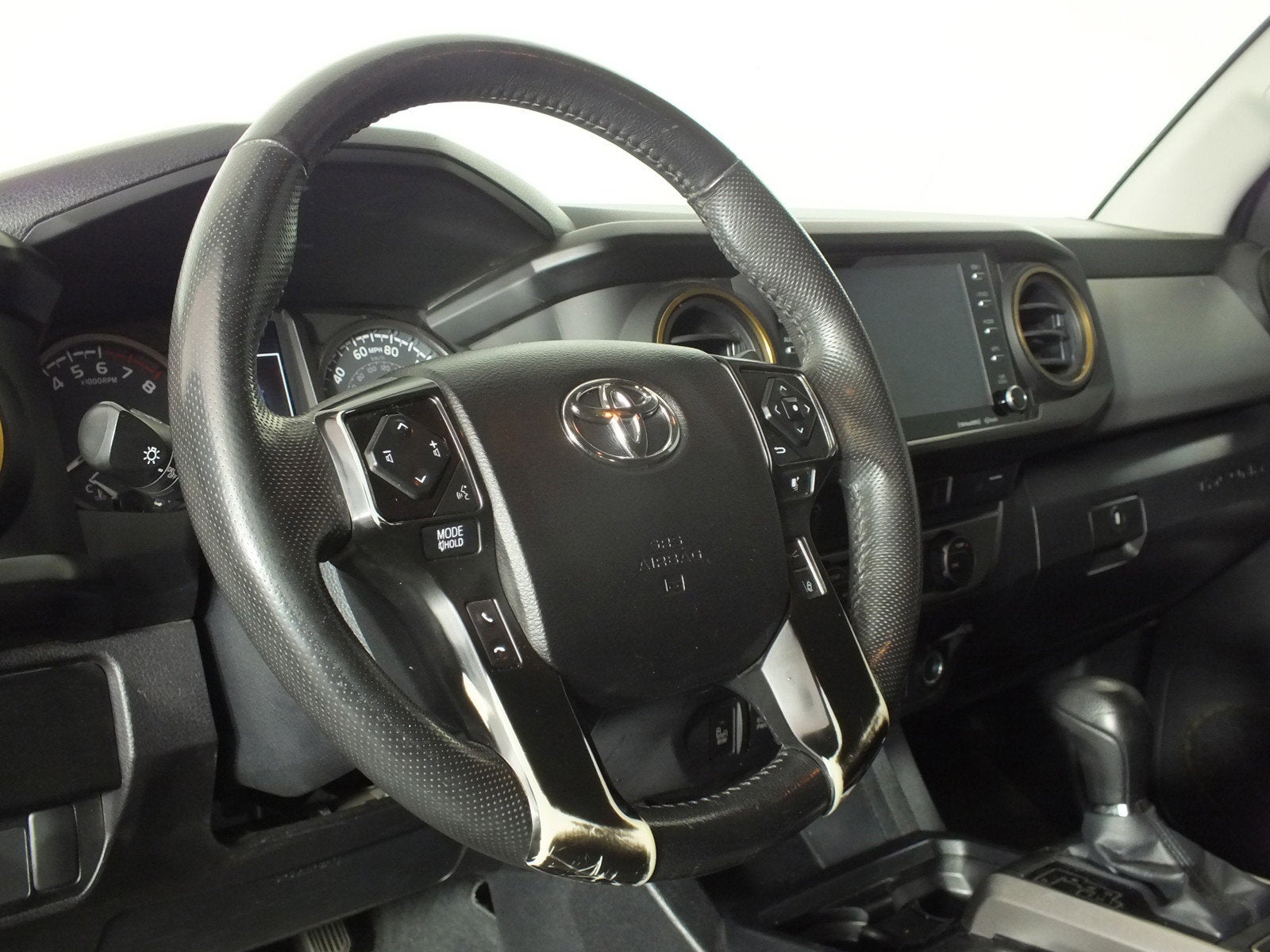 2022 Toyota Tacoma SR5 4WD *WELL MAINTAINED!*
