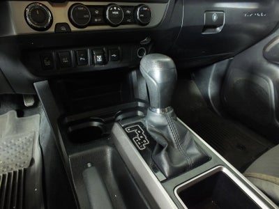 2022 Toyota Tacoma SR5 4WD *WELL MAINTAINED!*