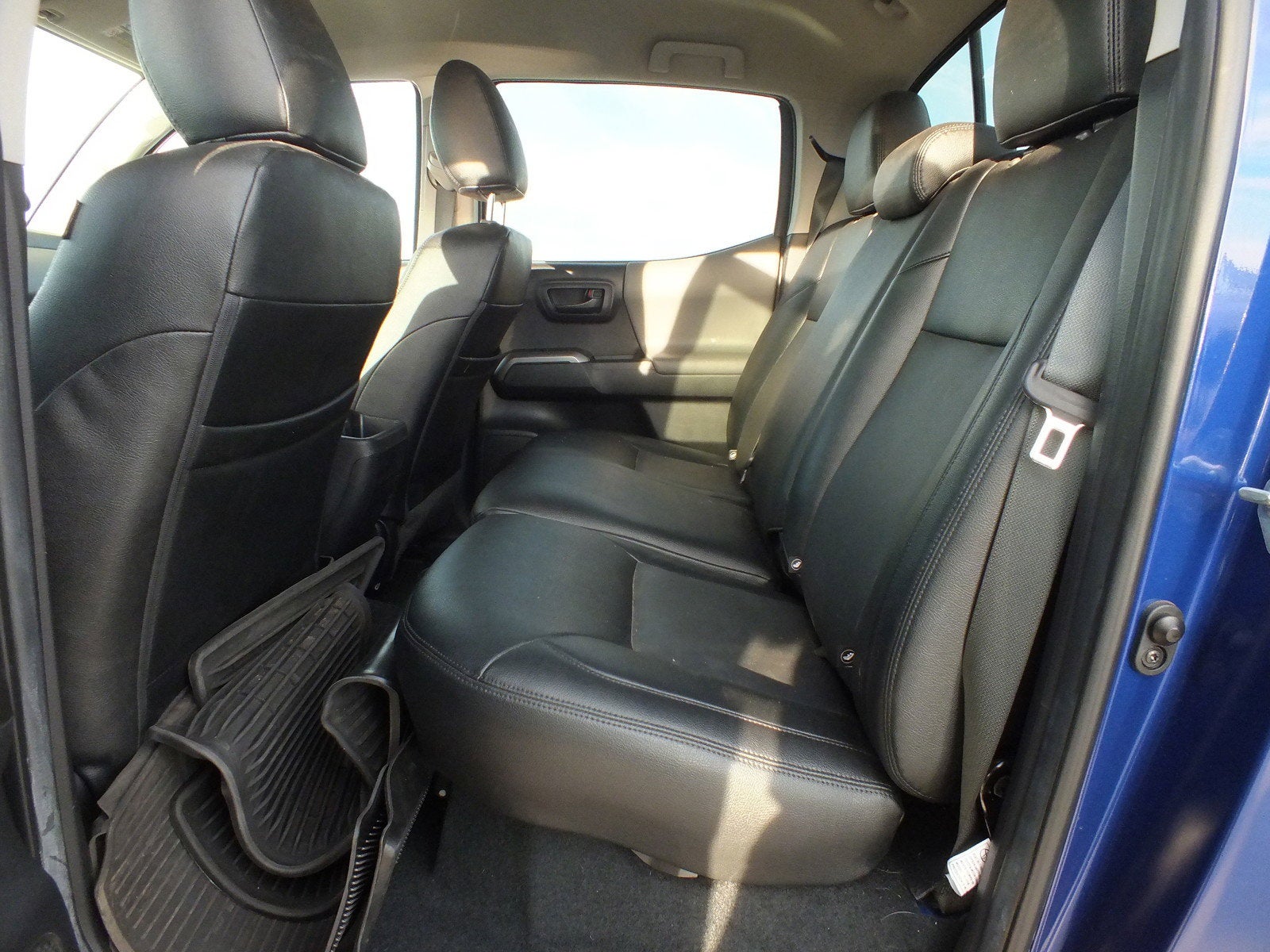 2023 Toyota Tacoma SR5 4WD *1-OWNER*