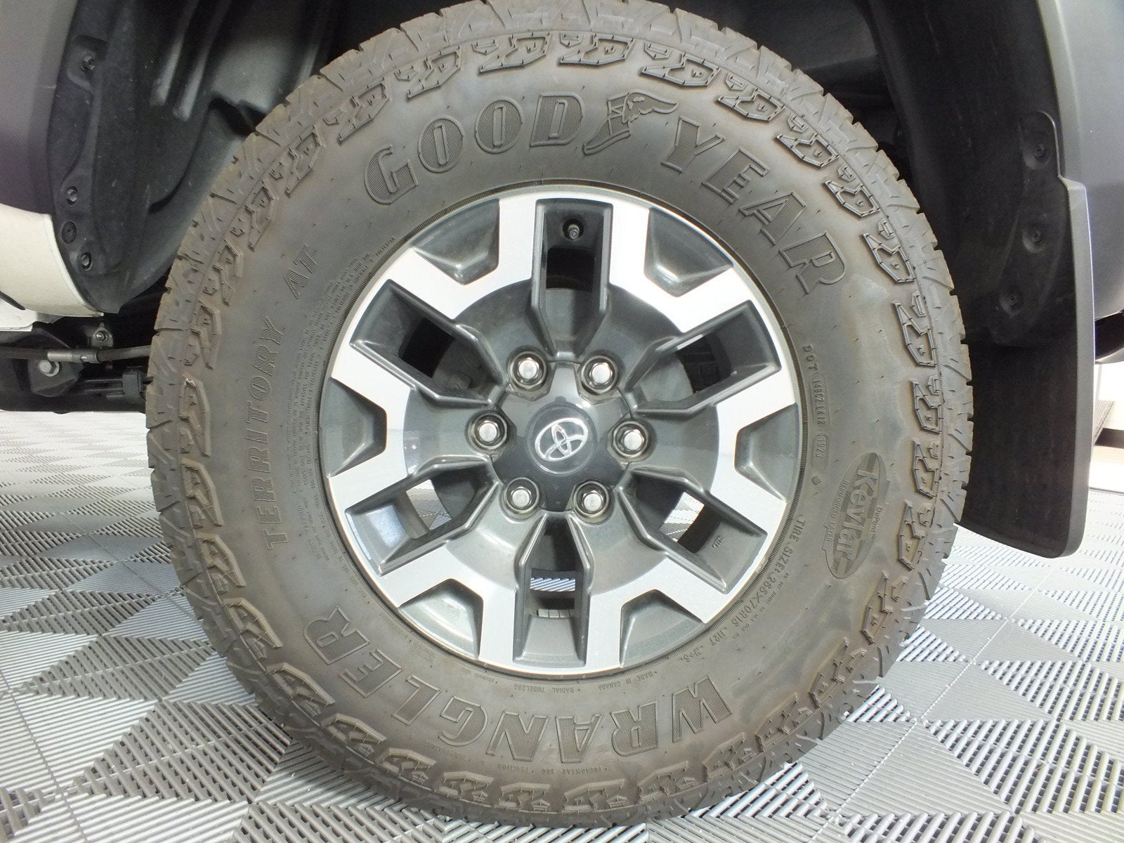 2023 Toyota Tacoma TRD Off Road 4WD *1-OWNER*
