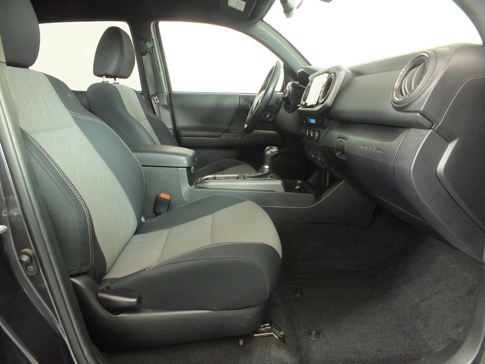 2022 Toyota Tacoma TRD Off Road 4WD *WELL MAINTAINED*
