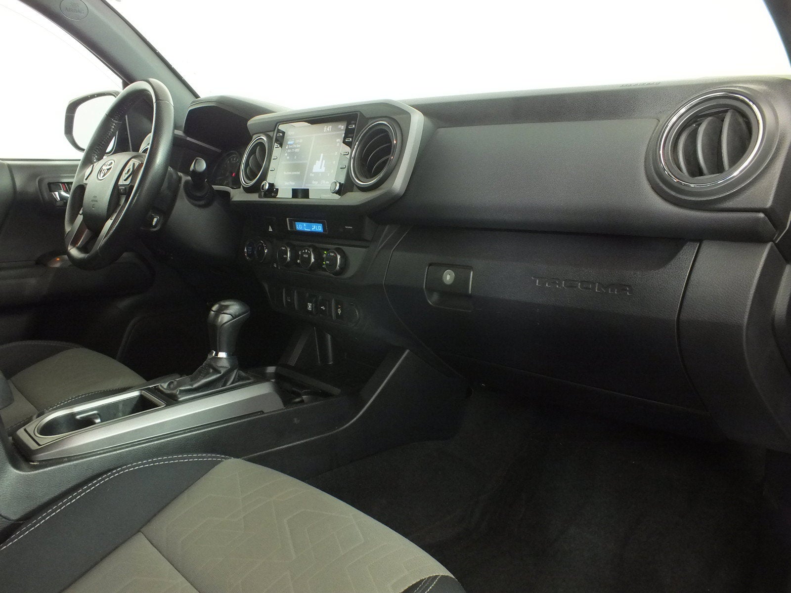 2022 Toyota Tacoma TRD Off Road 4WD *WELL MAINTAINED*
