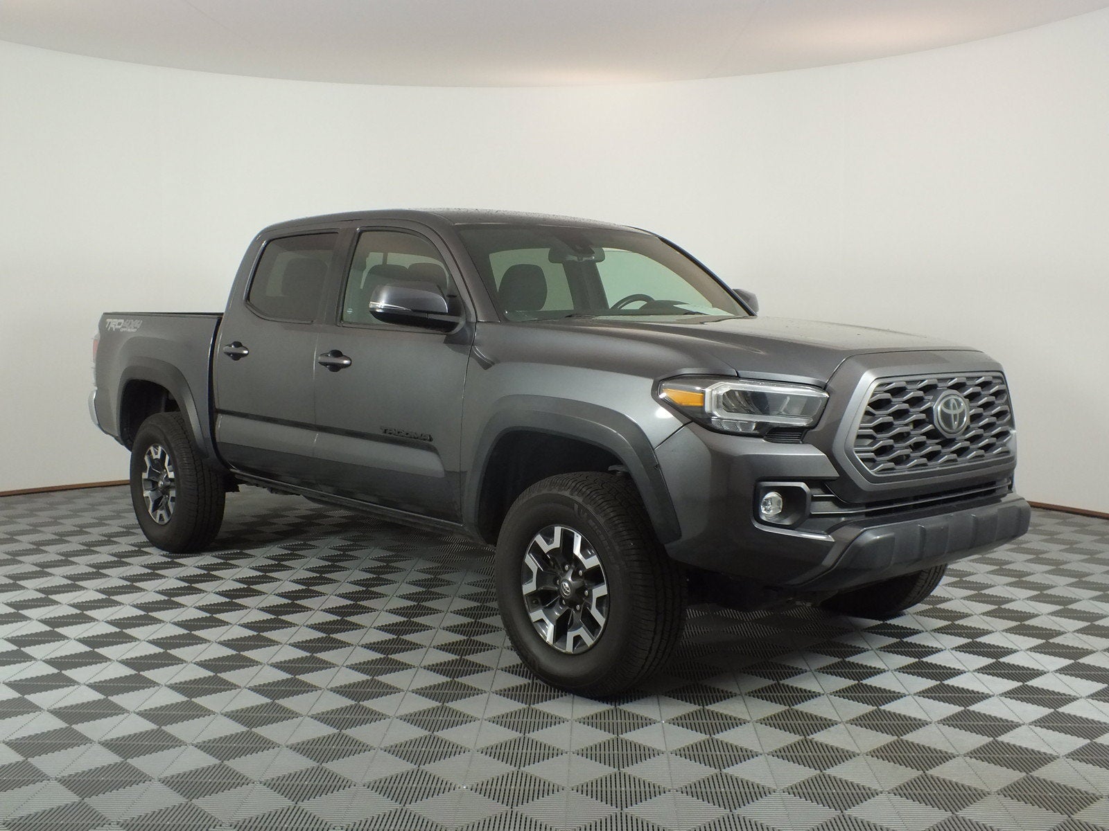 2022 Toyota Tacoma TRD Off Road 4WD *WELL MAINTAINED*