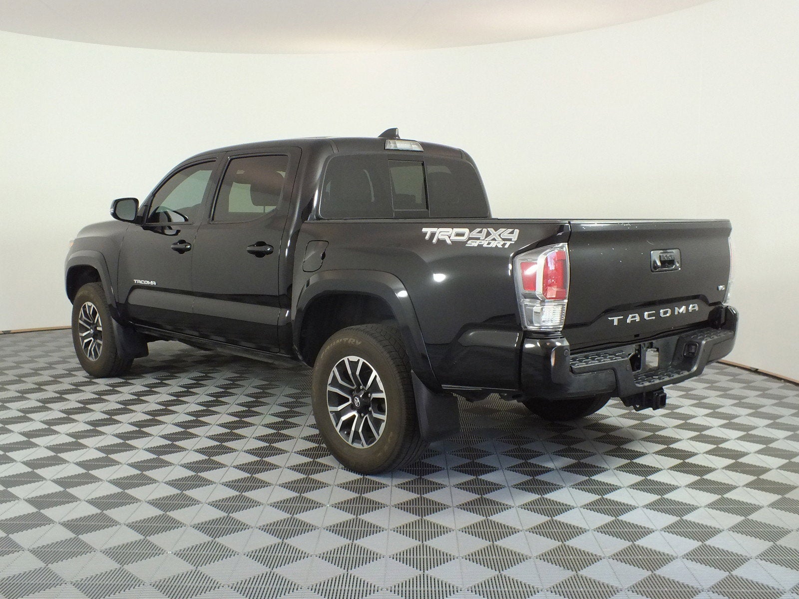 2023 Toyota Tacoma TRD Sport 4WD *CLEAN CARFAX!*