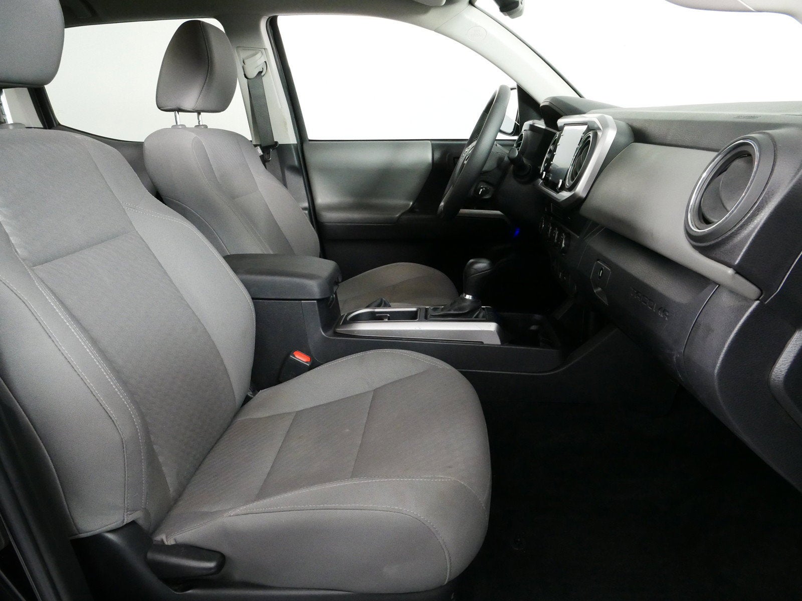 2023 Toyota Tacoma SR5 4WD *1-OWNER*