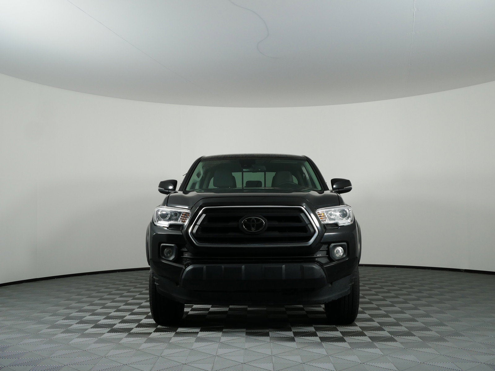 2023 Toyota Tacoma SR5 4WD *1-OWNER*