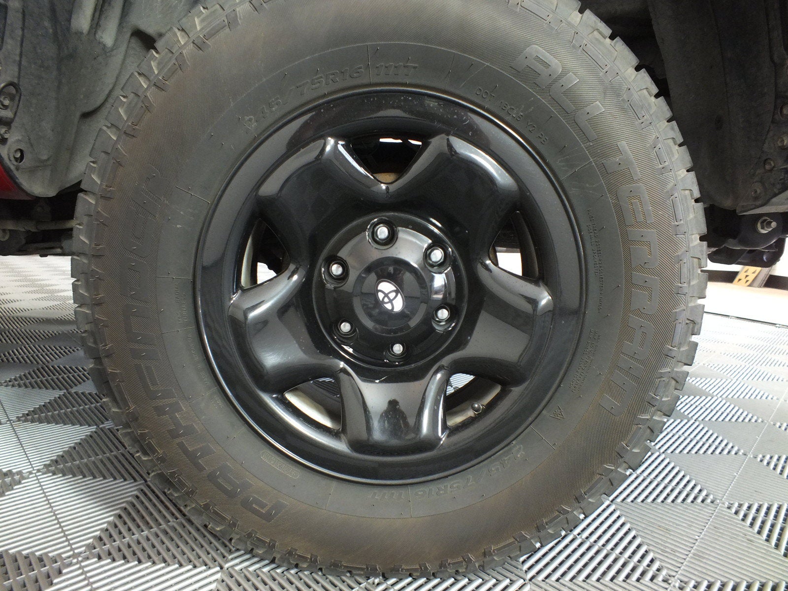 2022 Toyota Tacoma SR 4WD *RELIABLE DAILY DRIVER!*