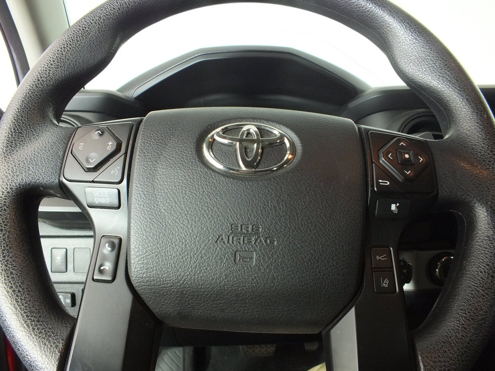 2022 Toyota Tacoma SR 4WD *RELIABLE DAILY DRIVER!*