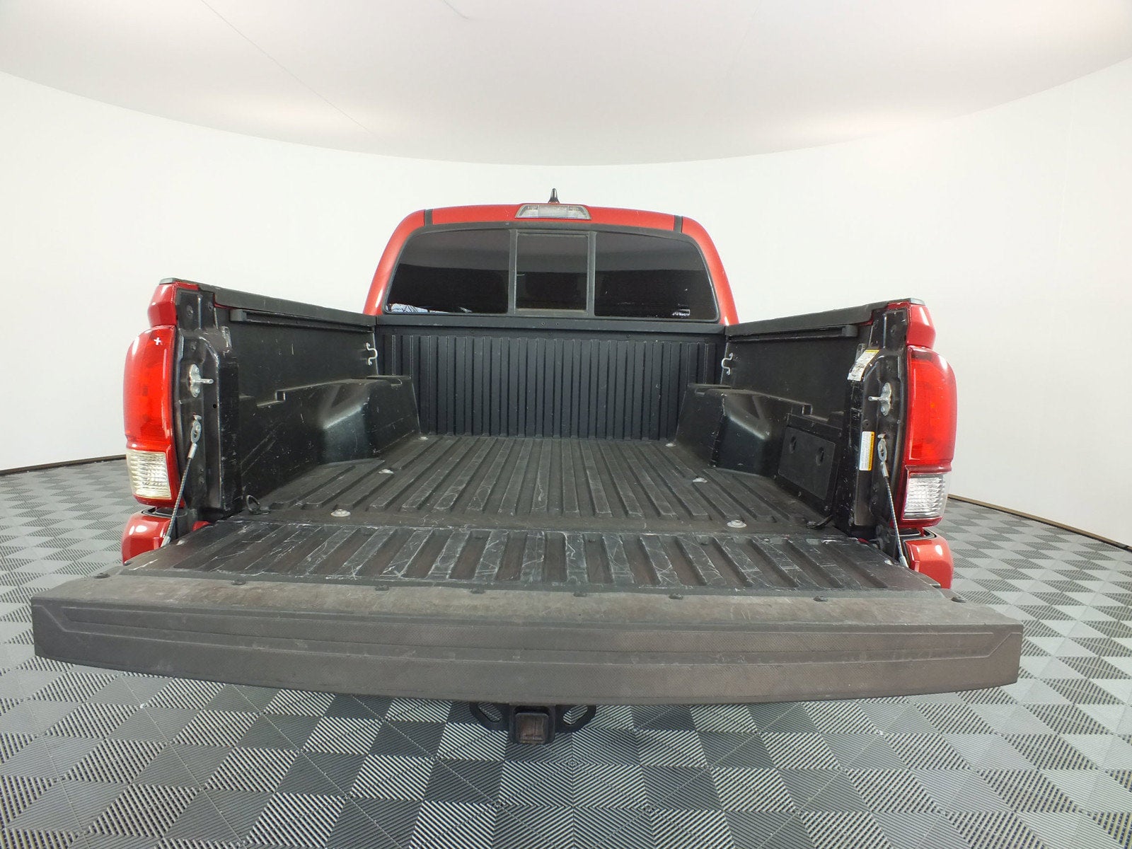 2022 Toyota Tacoma SR 4WD *RELIABLE DAILY DRIVER!*
