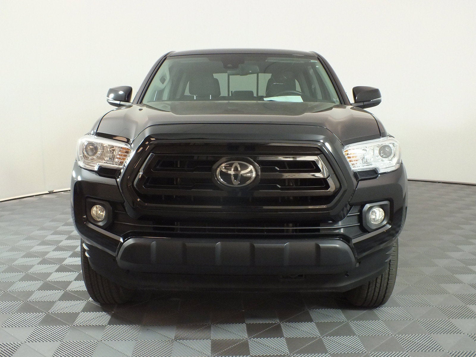 2023 Toyota Tacoma SR5 4WD *1-OWNER*