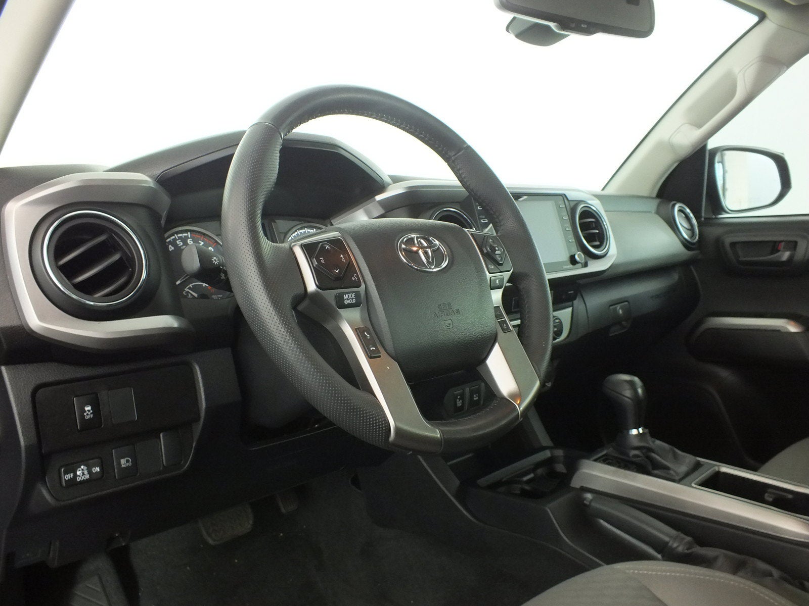 2023 Toyota Tacoma SR5 4WD *1-OWNER*