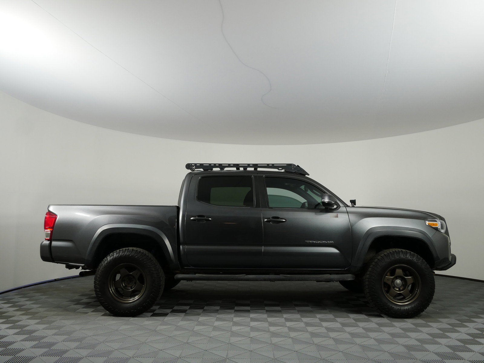 2017 Toyota Tacoma TRD Off Road 4WD *WELL MAINTAINED!*