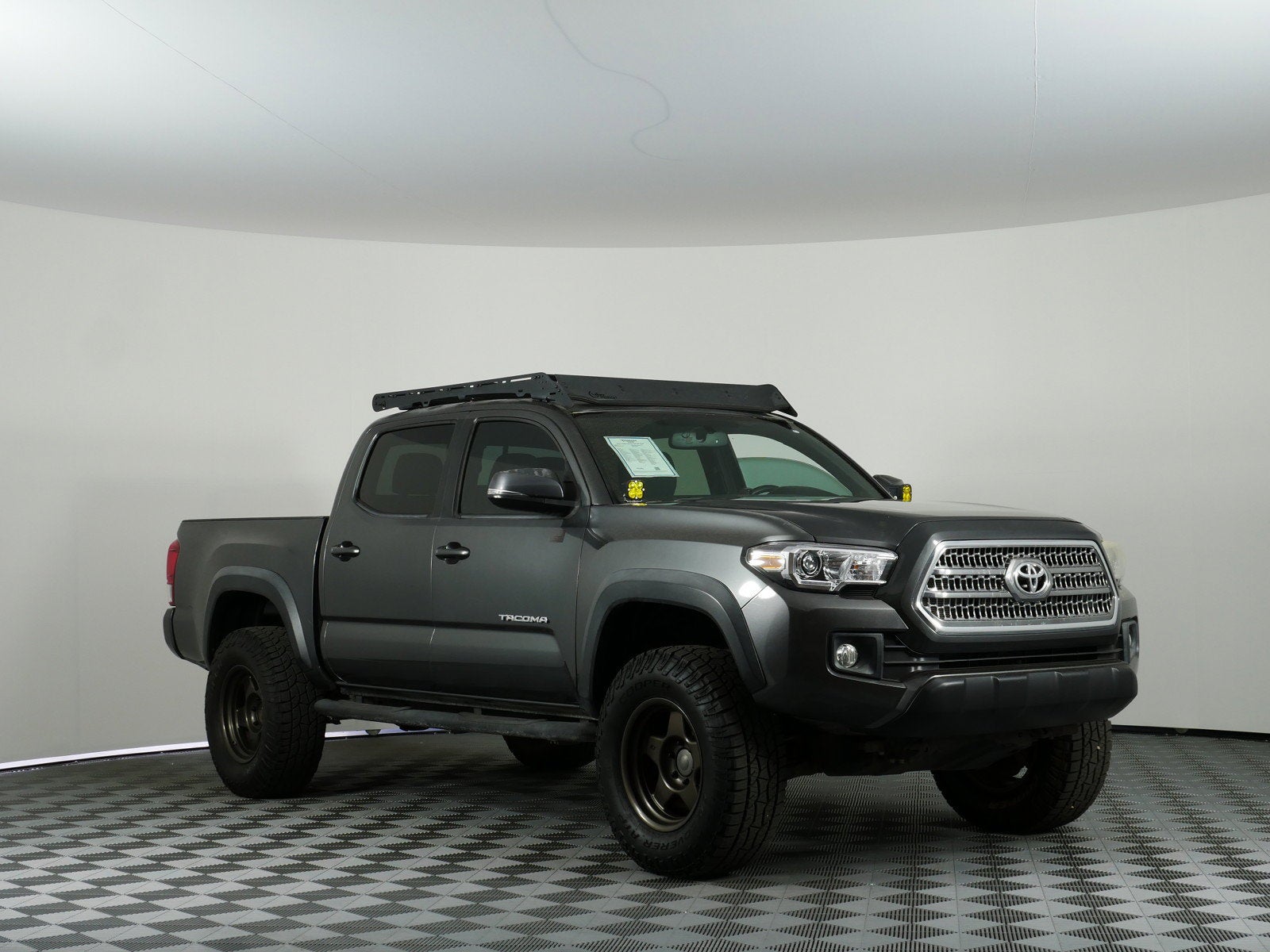2017 Toyota Tacoma TRD Off Road 4WD *WELL MAINTAINED!*