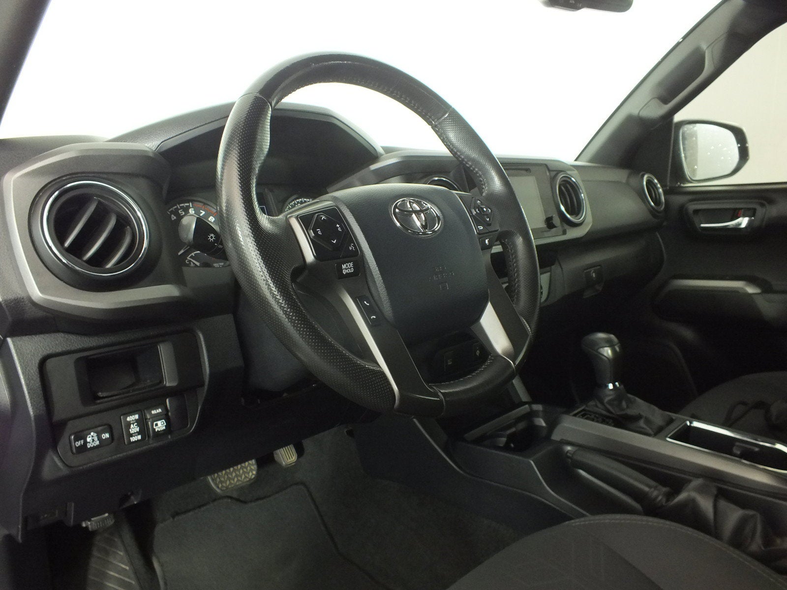 2017 Toyota Tacoma TRD Off Road 4WD *CLEAN CARFAX!*