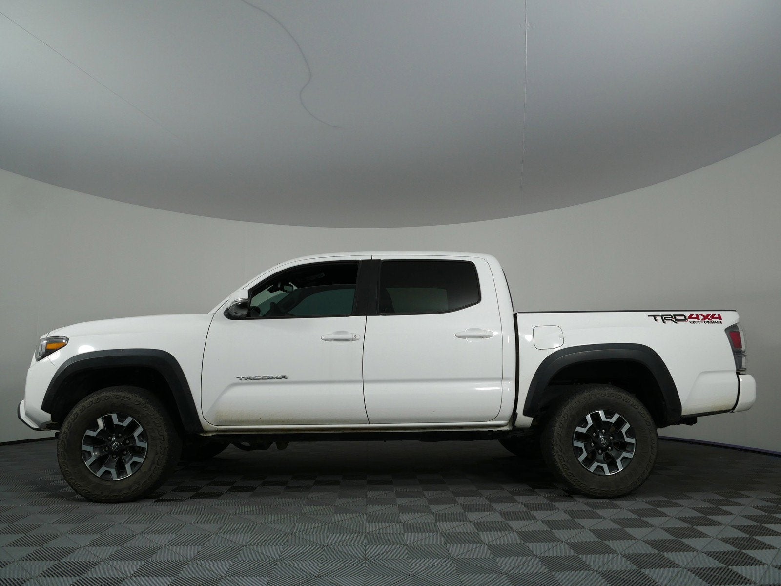 2023 Toyota Tacoma 4WD TRD Off Road *1-OWNER*
