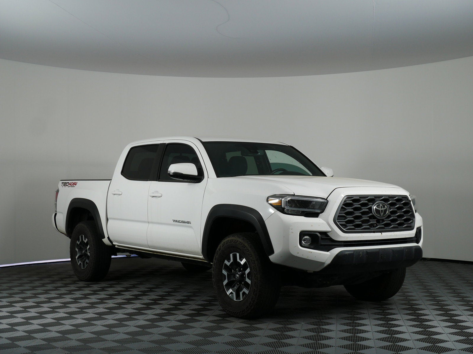 2023 Toyota Tacoma 4WD TRD Off Road *1-OWNER*