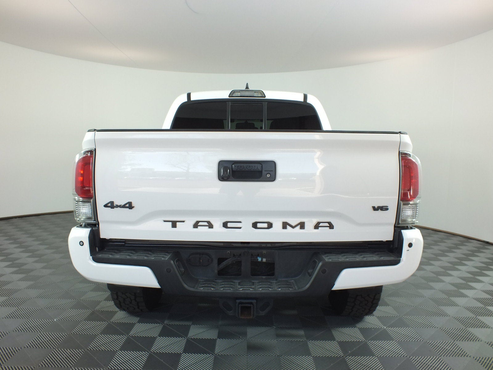 2016 Toyota Tacoma Limited 4WD *RUNS STRONG!*