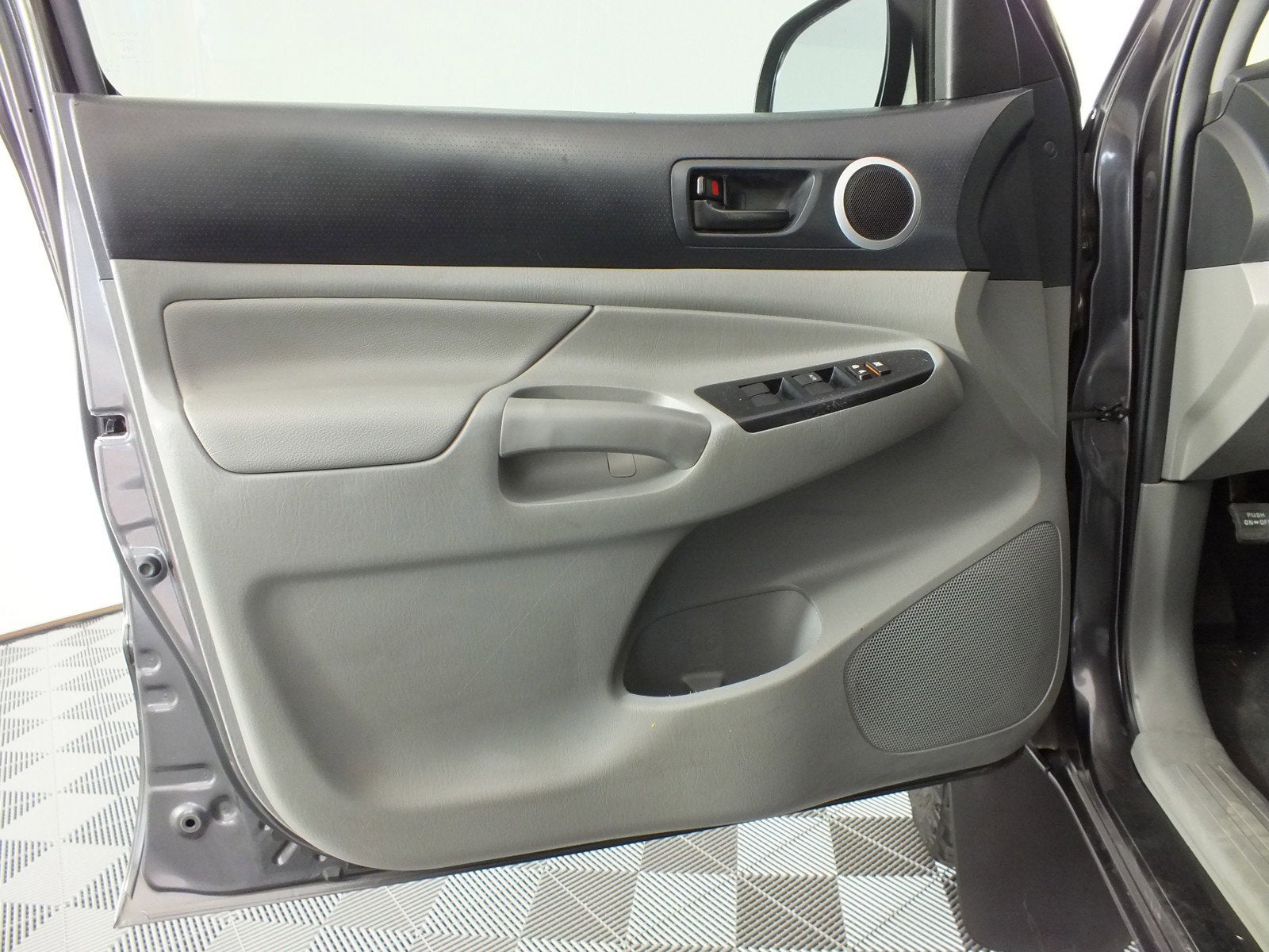 2015 Toyota Tacoma PreRunner 2WD *1-OWNER*