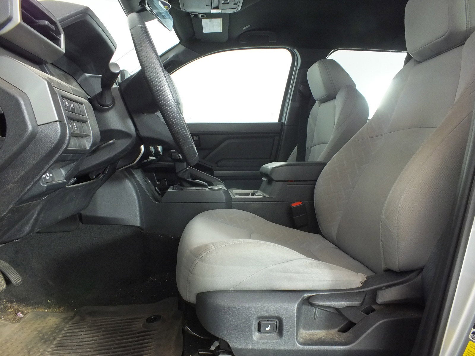 2024 Toyota Tacoma SR5 2WD *1-OWNER*