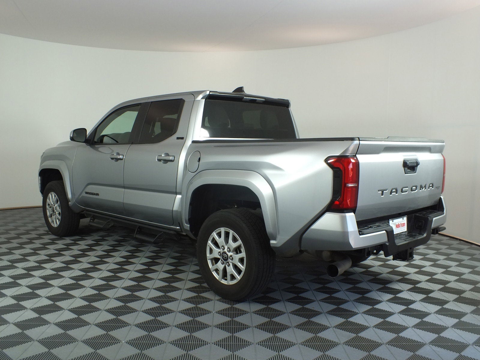 2024 Toyota Tacoma SR5 2WD *1-OWNER*