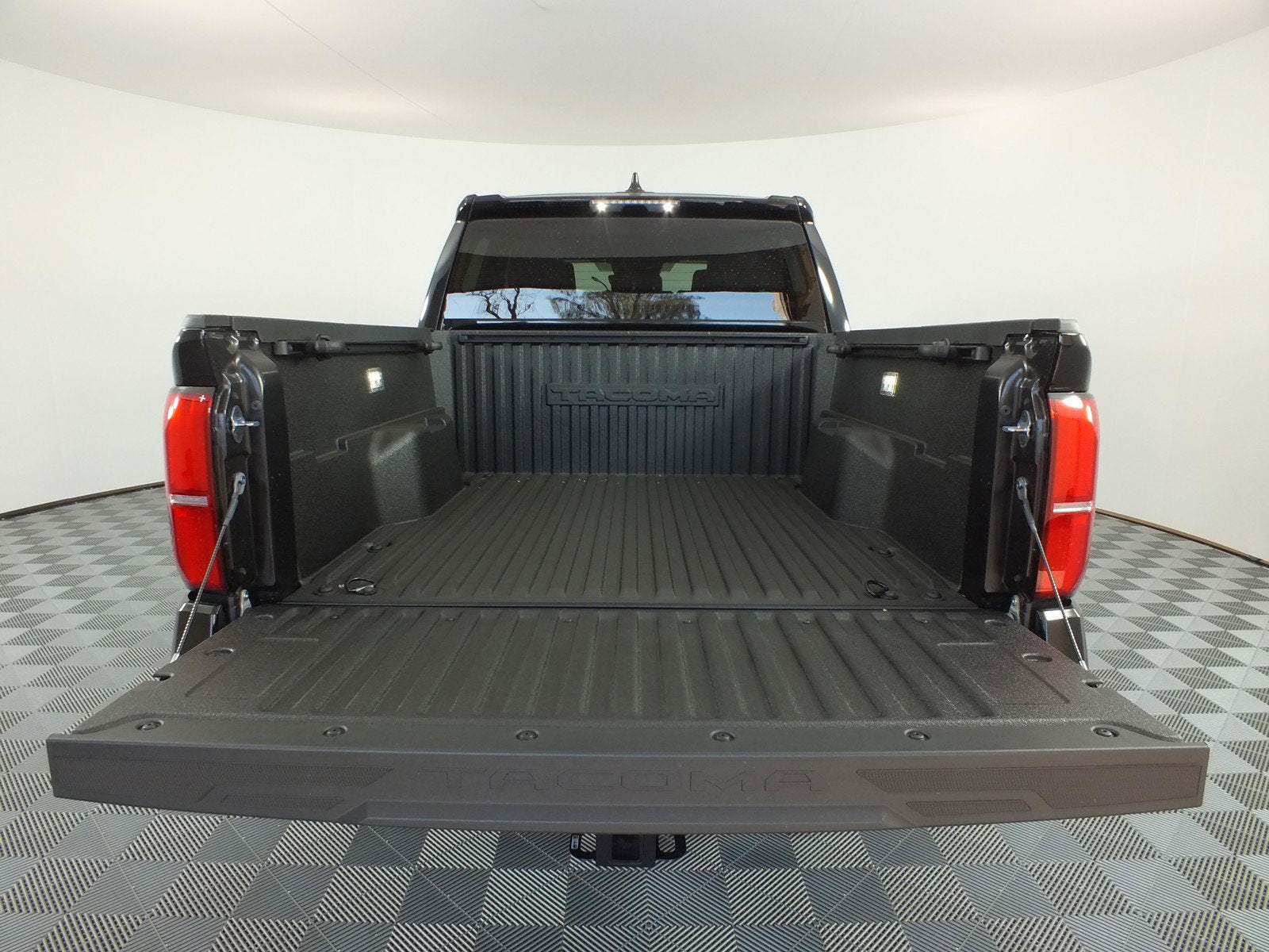 2026 Toyota Tacoma TRD Sport *1-OWNER, UNDER 1K MILES!*