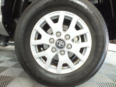 2025 Toyota Tacoma SR5 *1-OWNER*