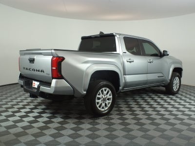 2025 Toyota Tacoma SR5 *1-OWNER*