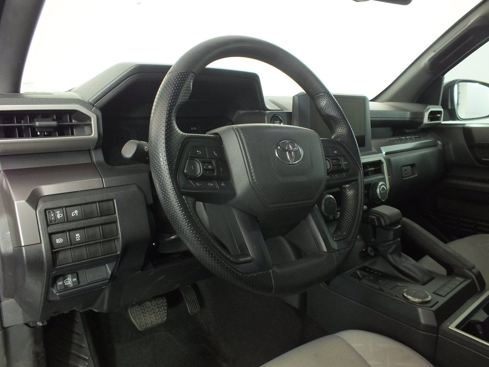 2025 Toyota Tacoma SR5 *1-OWNER*
