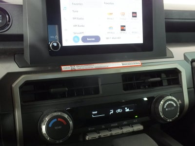 2025 Toyota Tacoma SR5 *1-OWNER*