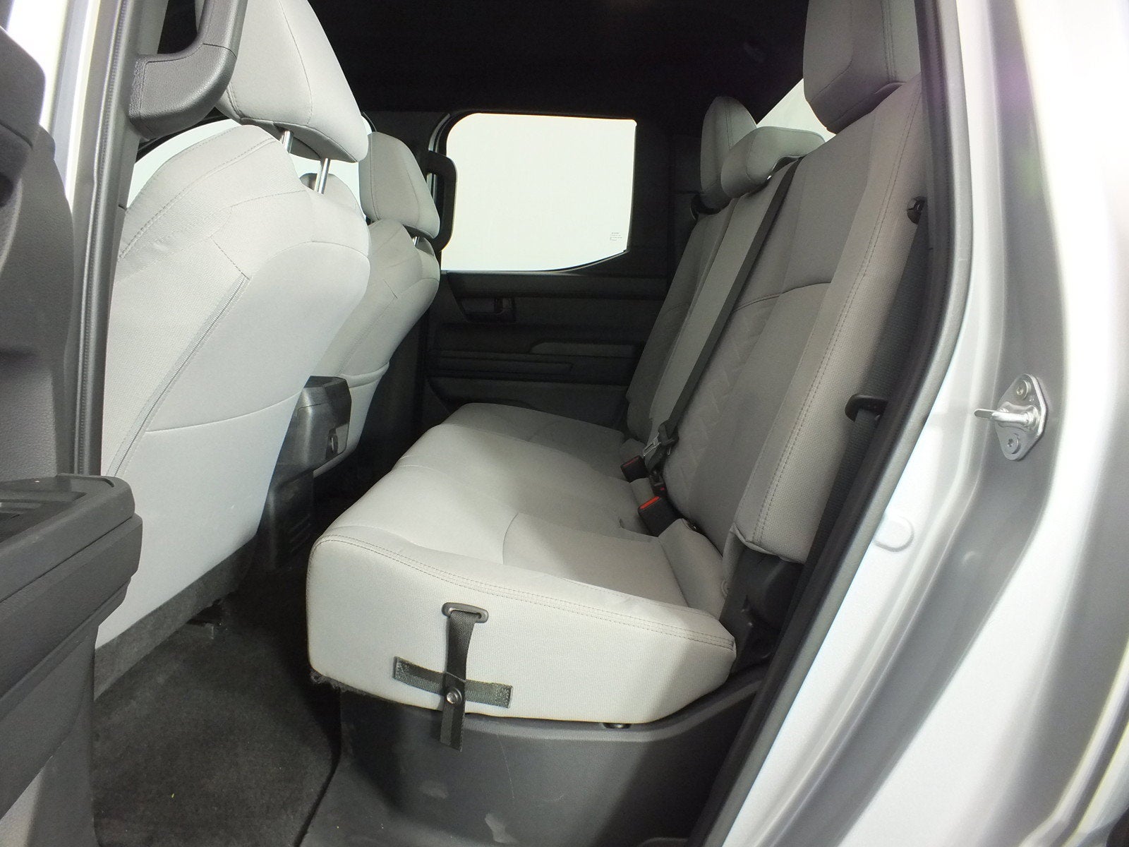 2025 Toyota Tacoma SR5 *1-OWNER*