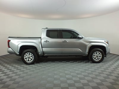 2025 Toyota Tacoma SR5 *1-OWNER*