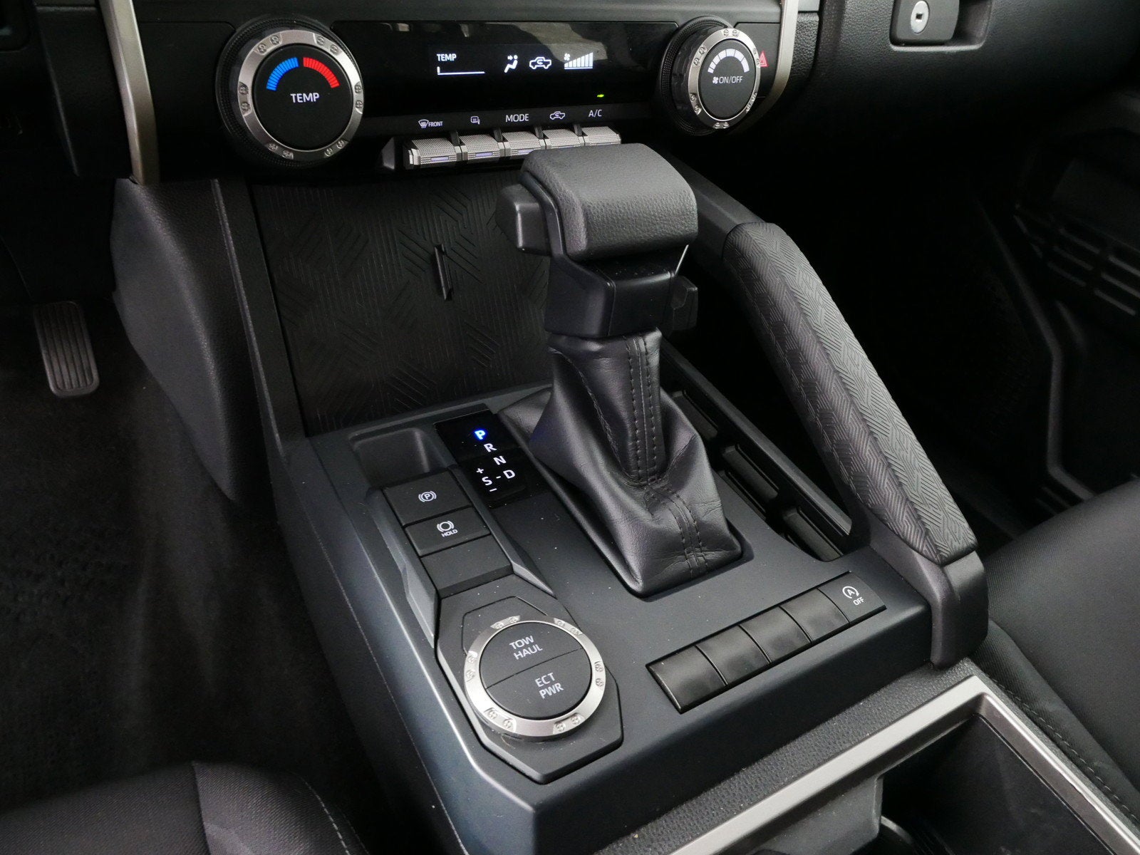 2024 Toyota Tacoma SR5 2WD *1-OWNER*