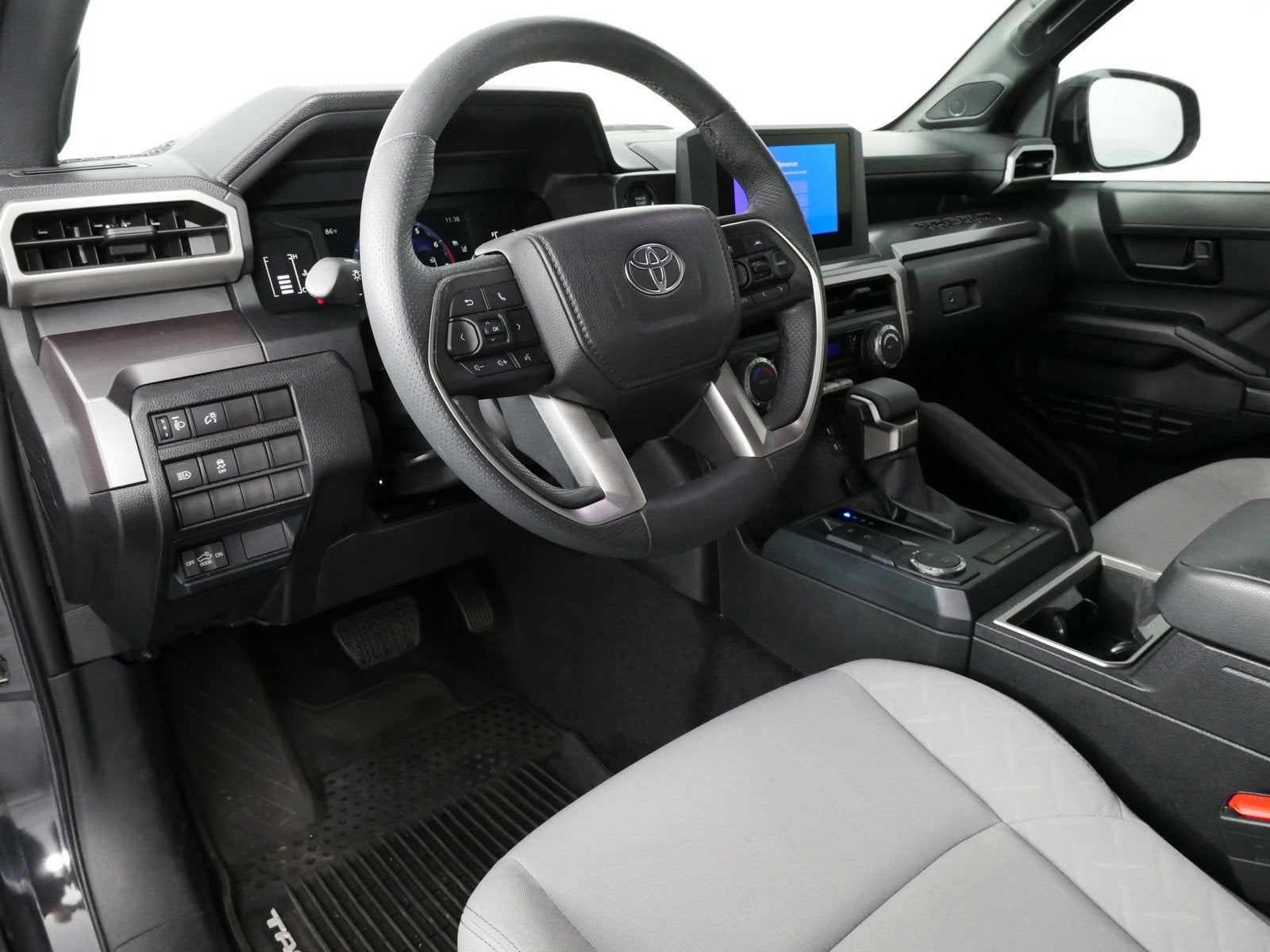 2025 Toyota Tacoma 2WD SR5 RWD *1 OWNER, CLEAN CARFAX!