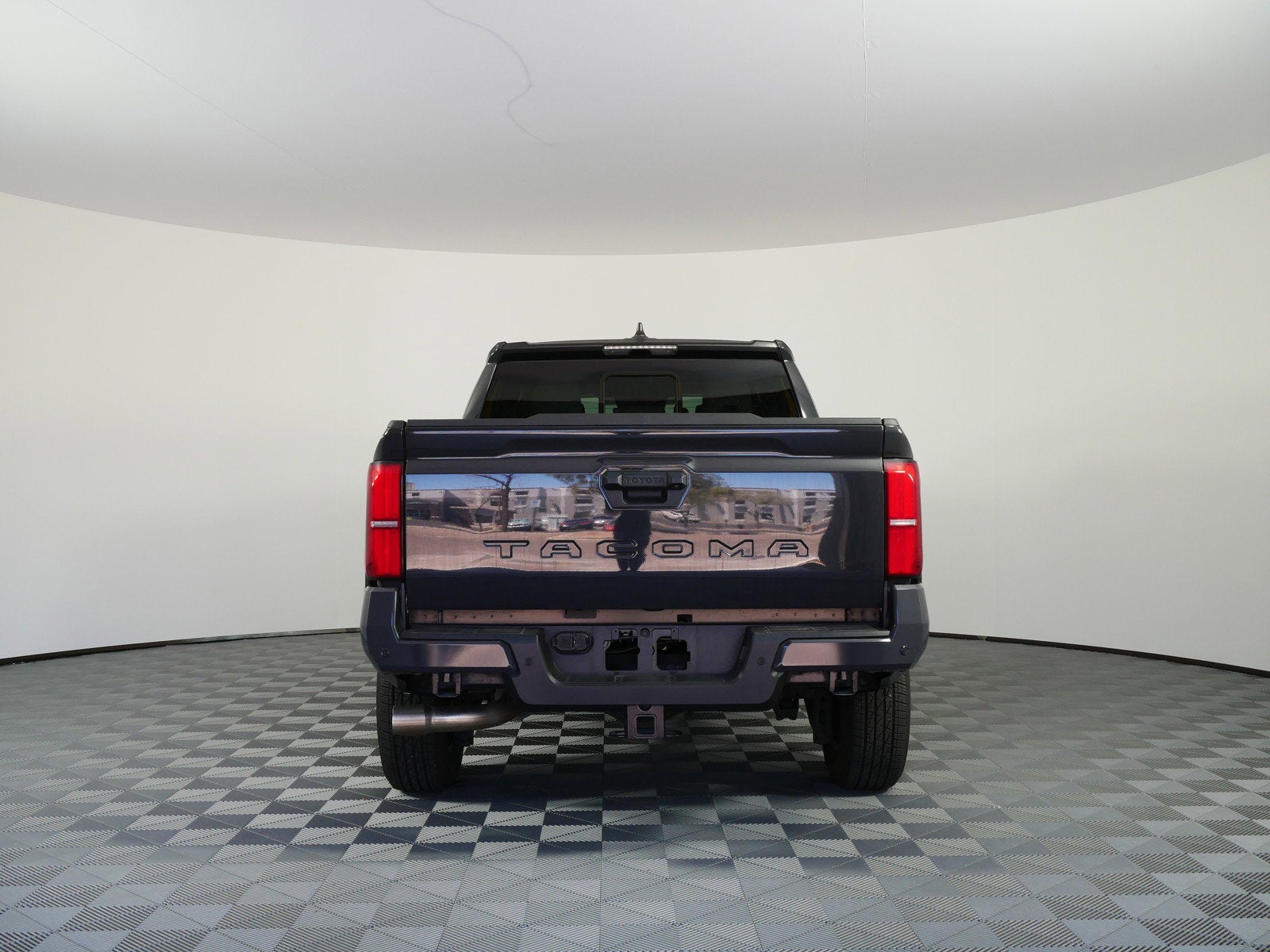 2025 Toyota Tacoma 2WD SR5 RWD *1 OWNER, CLEAN CARFAX!